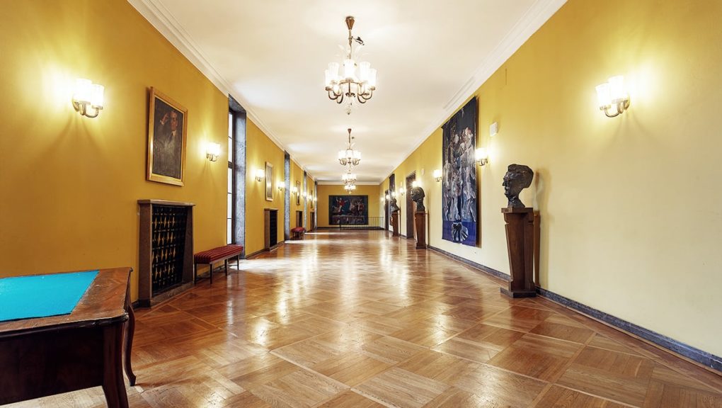 Wynajem sal – foyer boczne 2